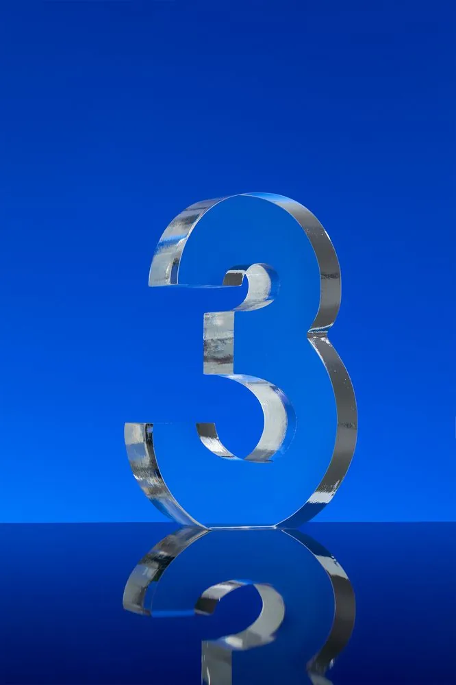 Стела Born Leader 3 фото 3