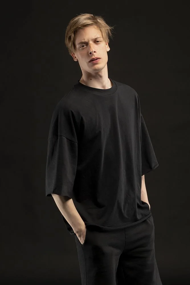 Футболка унисекс T1, черная, размер M/L
