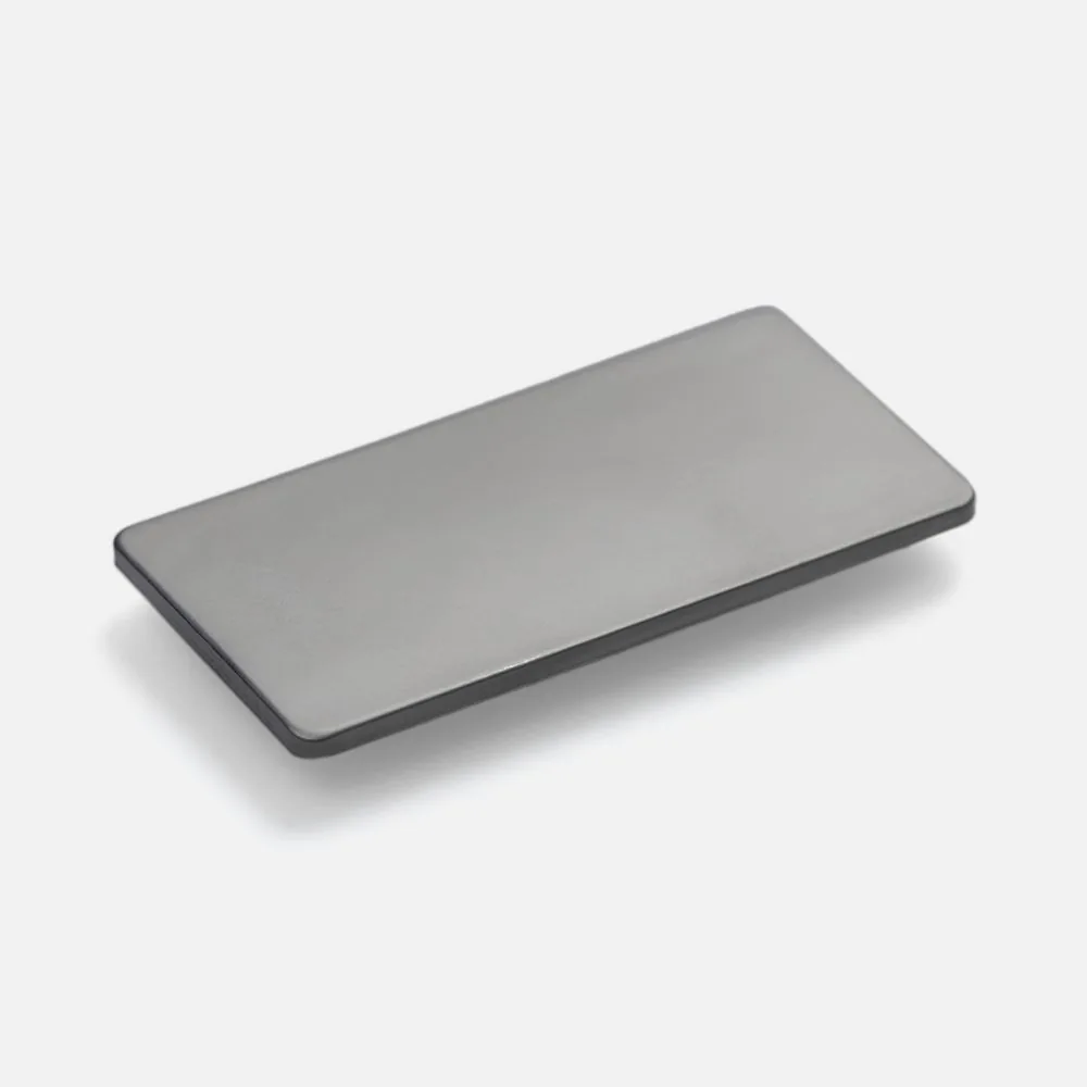 Значок Magnet Matto, серебристый глянцевый фото 3
