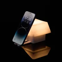 Светильник с подставкой для смартфона Knoppi, белый фото 2