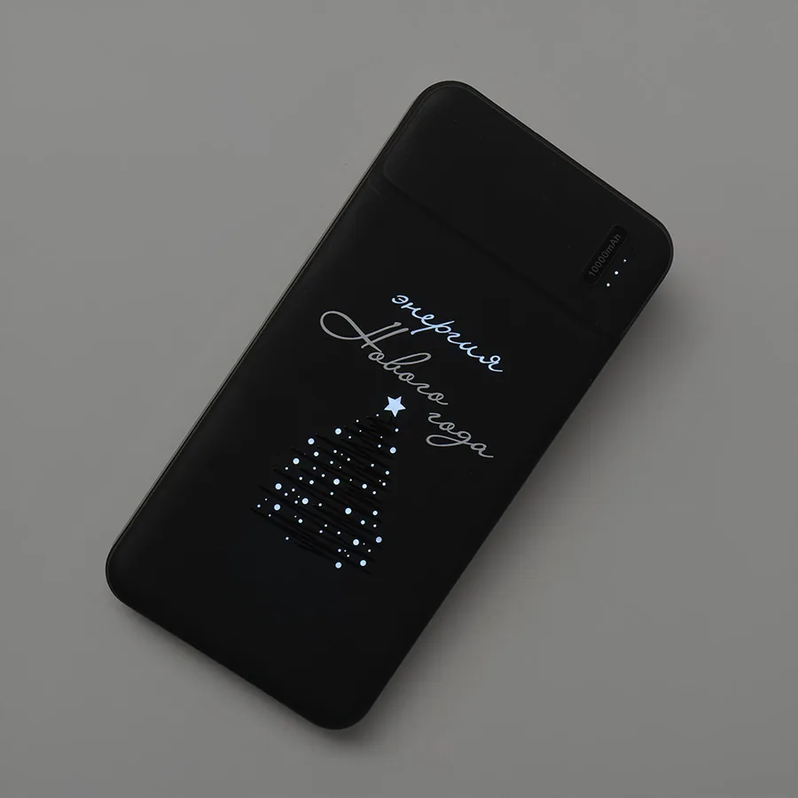 Универсальный аккумулятор Flash 10 (10000 мАч) с подсветкой и soft touch,черный,13,7х6,87х1,55мм фото 10