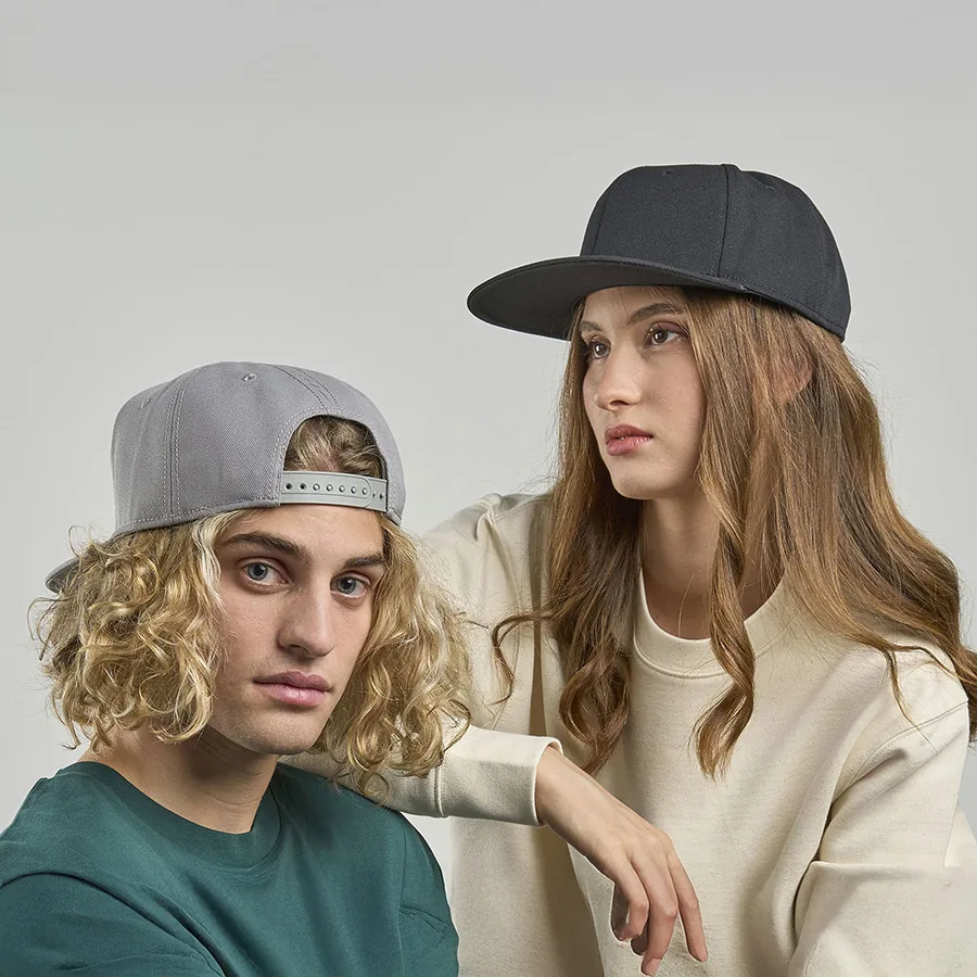 Бейсболка SNAP BACK-S, 6 клиньев, пластиковая застежка фото 6