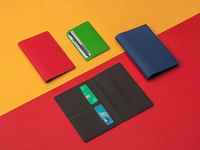 Обложка для паспорта с RFID защитой отделений для пластиковых карт «Favor» фото 7