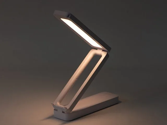 Складывающаяся настольная лампа с беспроводной зарядкой «Lightfold», 10 Вт фото 4