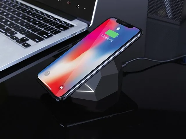 Док-станция с быстрой беспроводной зарядкой «Geo Dock» фото 13