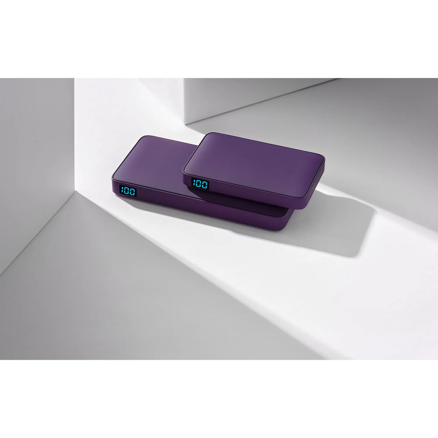 Внешний аккумулятор с подсветкой Анкор (Ancor) 5000 mAh, фиолетовый фото 8