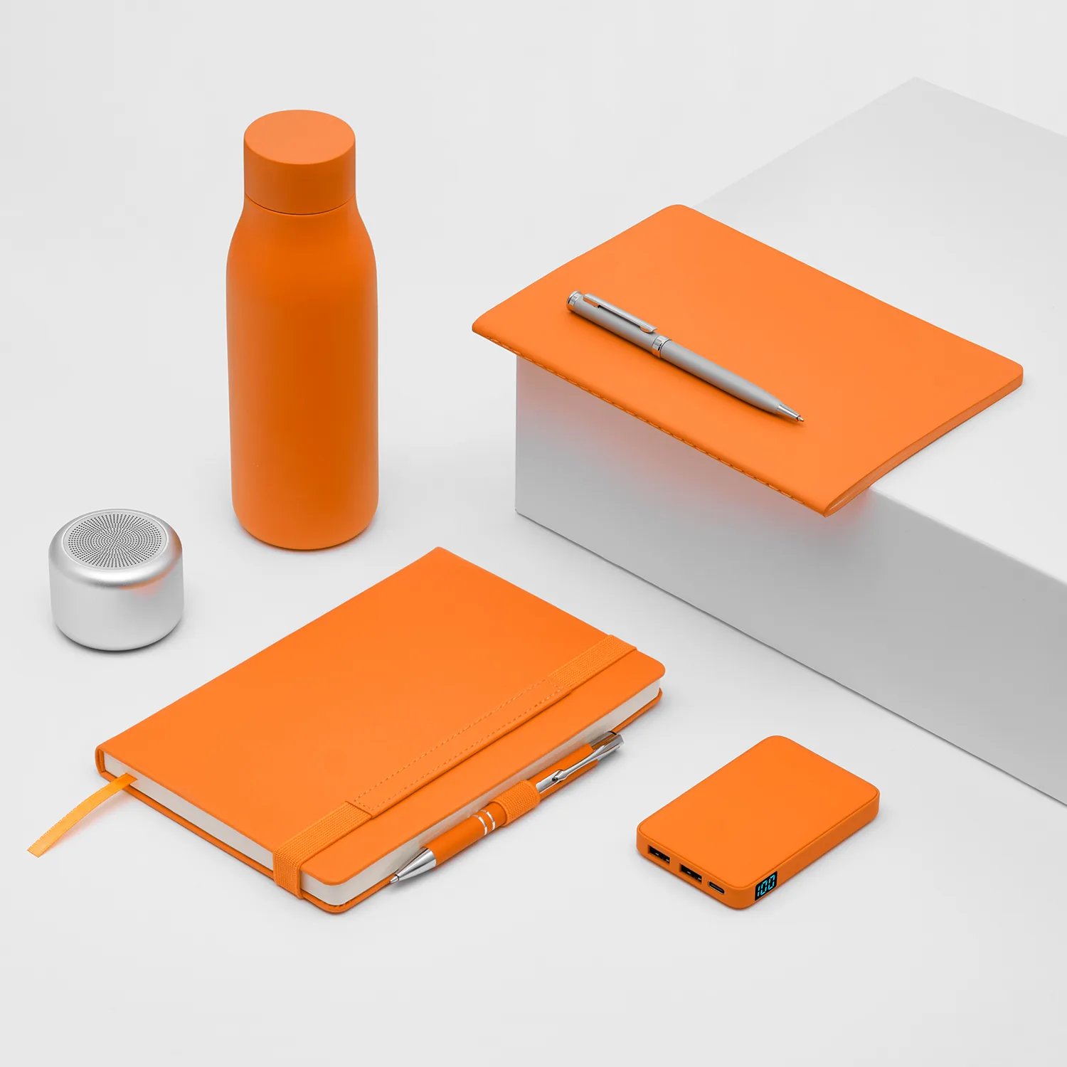 Внешний аккумулятор с подсветкой Анкор (Ancor) 5000 mAh, оранжевый фото 12