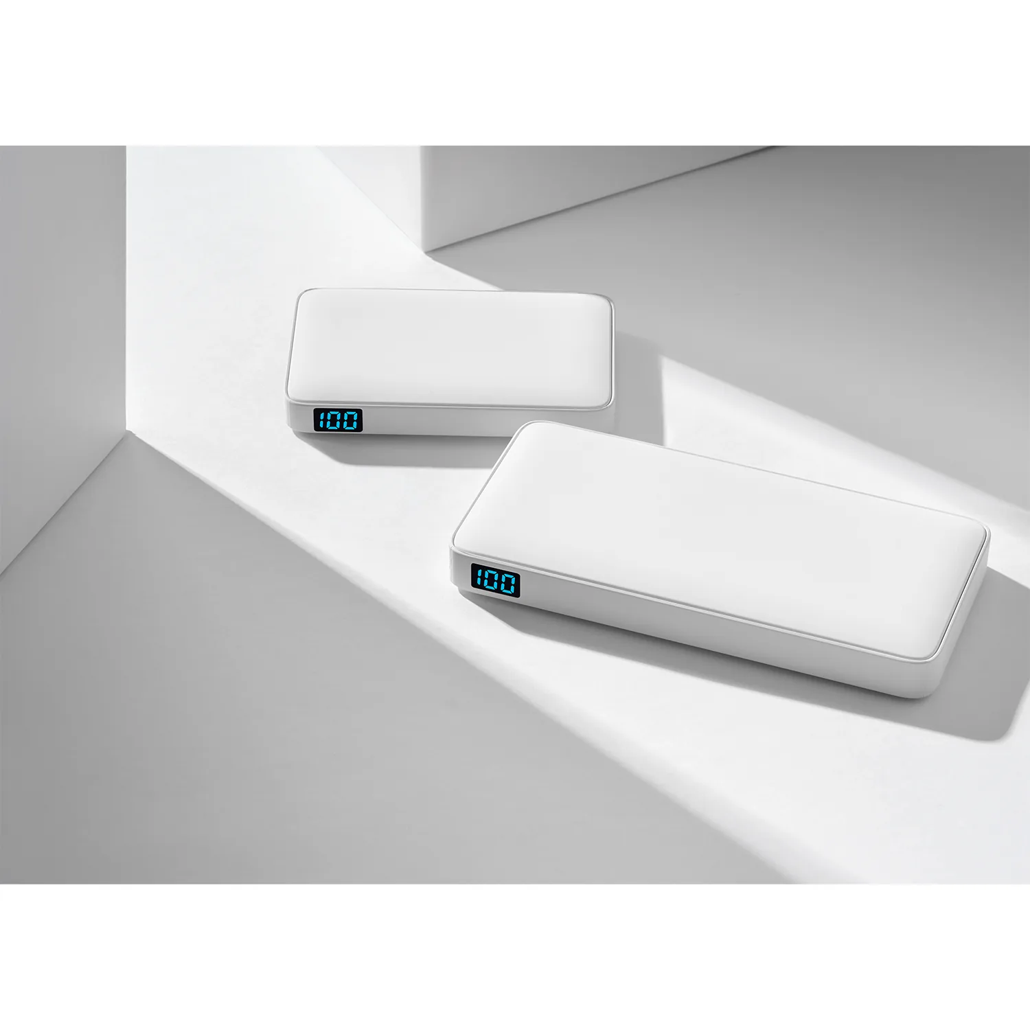 Внешний аккумулятор с подсветкой Анкор Плюс PD (Ancor PD Plus) 10000 mAh, белый фото 9