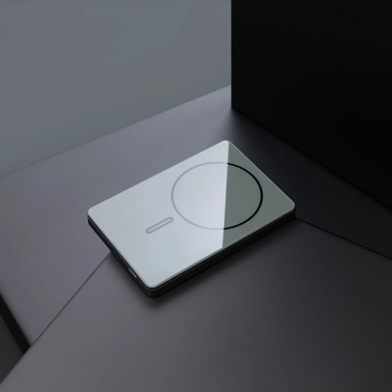Внешний аккумулятор Оникс PD (Onyx PD) 5000mAh с функцией беспроводной зарядки 15W, серый фото 8