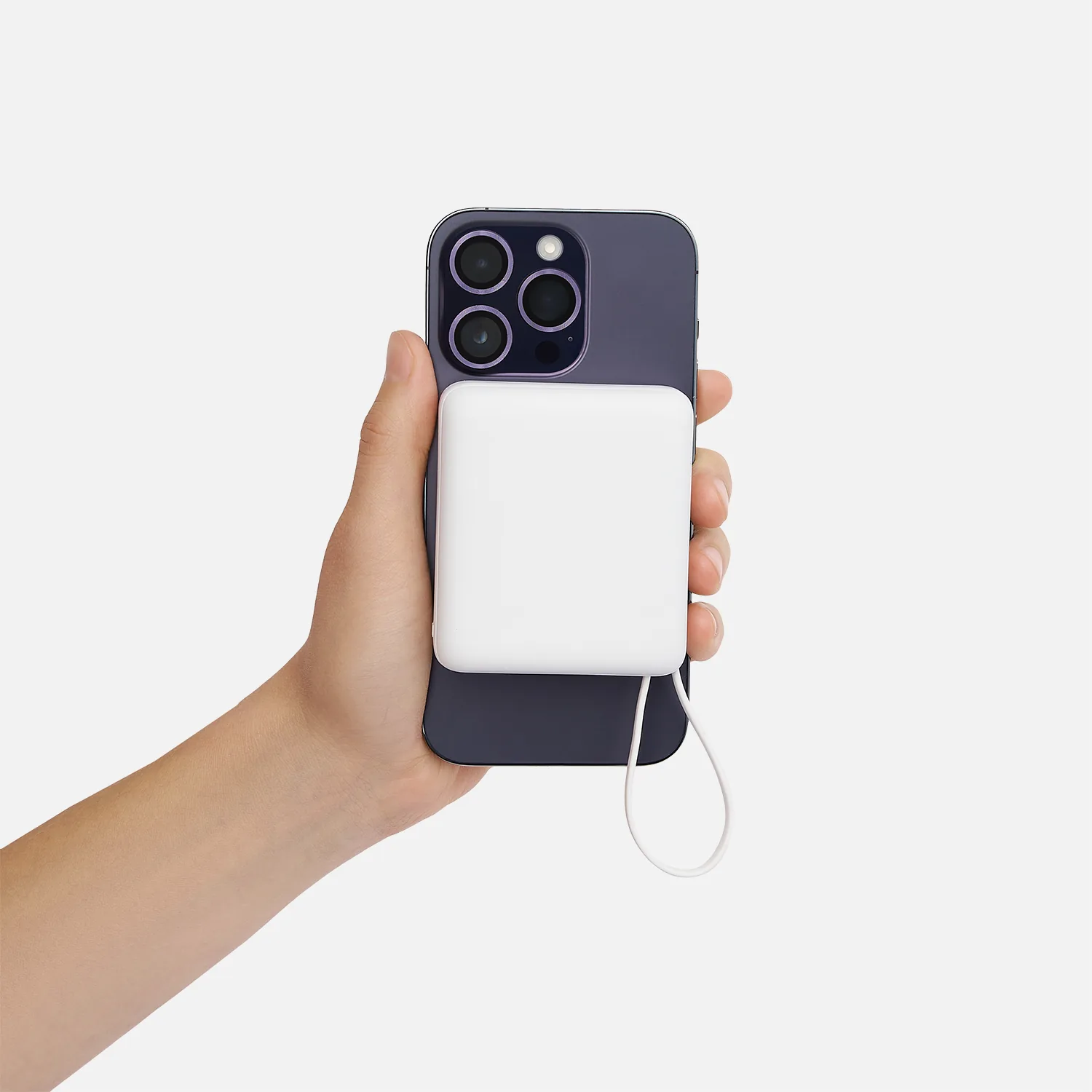 Внешний аккумулятор с подсветкой Риттер PD (Ritter PD) 10000mAh с функцией беспроводной зарядки 15W, белый фото 10