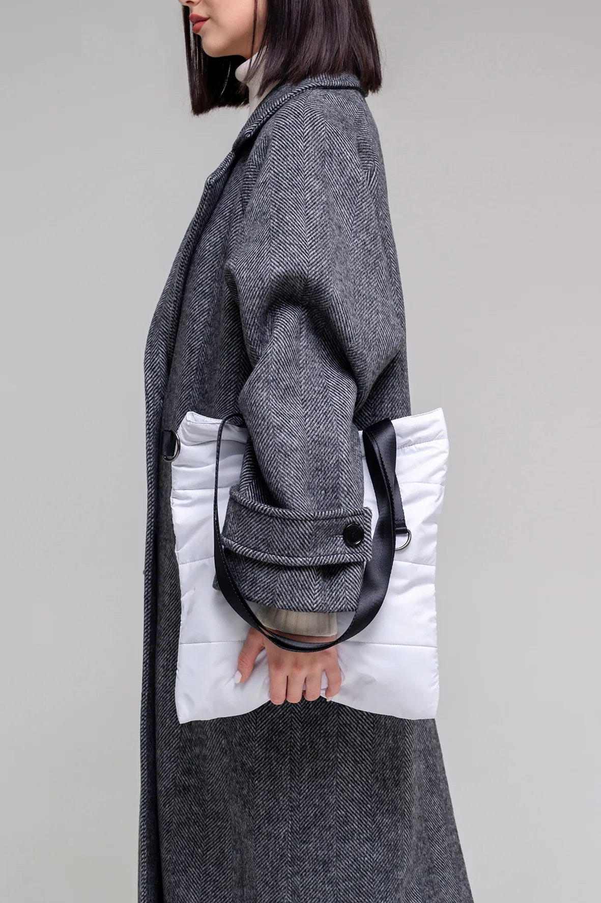 Шоппер Superbag Bubble, стёганый, с магнитной кнопкой (белый с черным) фото 6