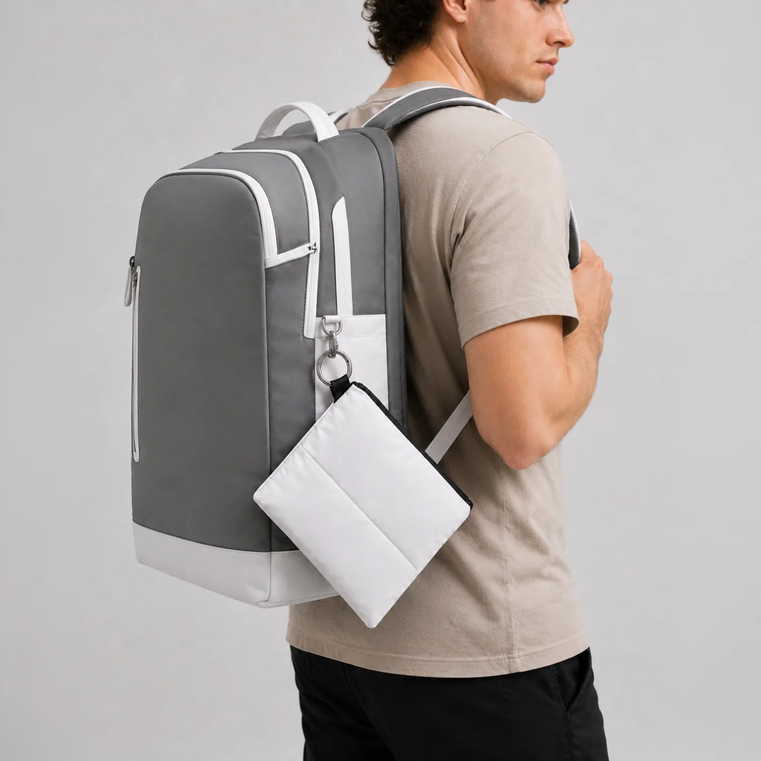 Органайзер для мелочей Superbag Bubble, стёганый, на молнии, с креплением на кольцо-карабин (белый) фото 6