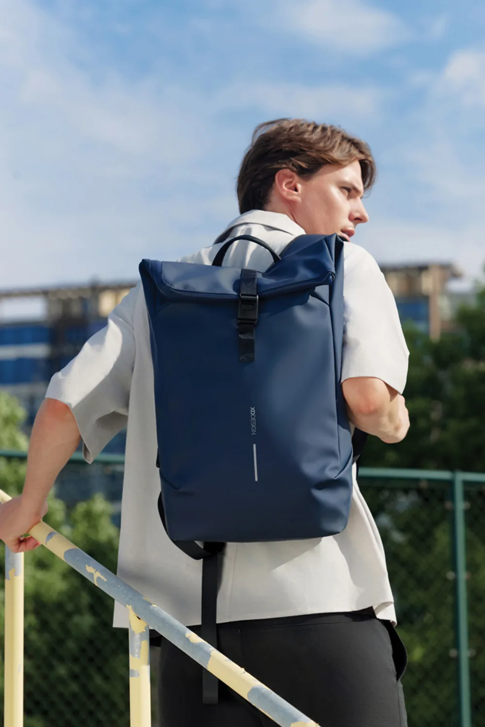 Антикражный водонепроницаемый рюкзак Urban Flap-Top, темно-синий фото 18