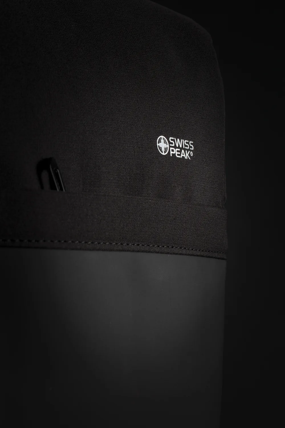 Антикражный рюкзак Swiss Peak 15"  с RFID защитой и разъемом USB фото 4