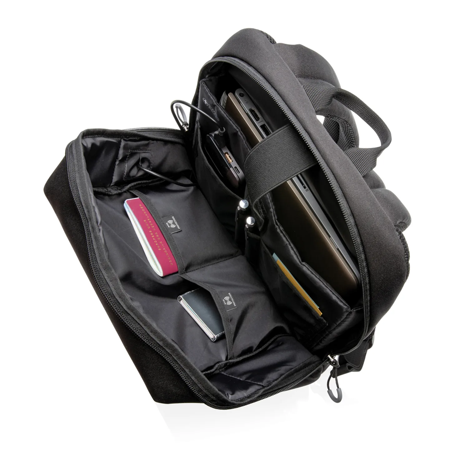 Рюкзак Swiss Peak с RFID-защитой и USB-A из rPET AWARE™, 15,6’’ фото 10